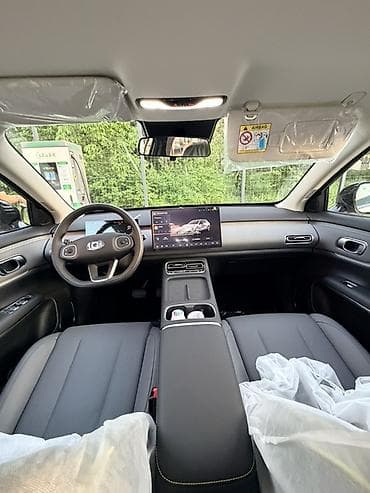 mini ev: Changan Qiyuan Q05: 2026 г., Электромобиль — 8