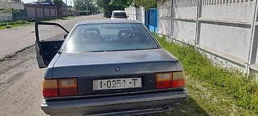 Audi: Audi 100: 1986 г., 1.8 л, Кол менен иштөөчү, Бензин, Седан — 6