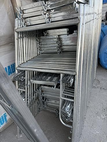 заборные листы: Леса из оцинкованной стали (мобильные, секционные) Описание: - — 1