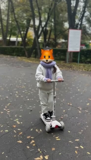 твидовый пиджак: Комплект, түсү - Кызгылт, Колдонулган — 2