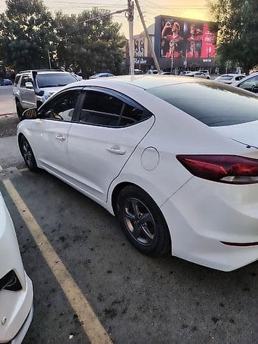 Продажа авто: Hyundai Avante: 2018 г., 1.6 л, Автомат, Бензин, Седан — 3