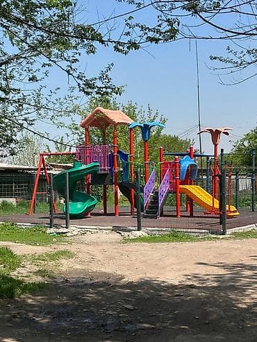 недвижимость: 3 комнаты, 67 м², 1 этаж — 6