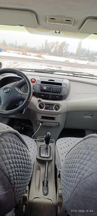ниссан альмера фара: Nissan Almera Tino: 2000 г., 2 л, Автомат, Газ, Хэтчбэк — 7