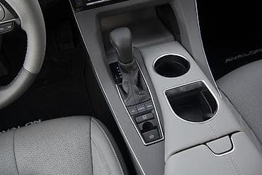 Toyota Avalon: 2020 г., 2.5 л, Вариатор, Гибрид, Седан — 7