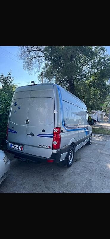 2 8: Volkswagen Crafter: 2006 г., 2.5 л, Механика, Дизель, Бус — 3