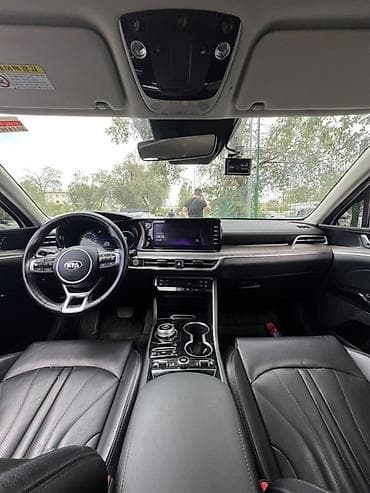 юиз: Kia K5: 2020 г., Седан — 9