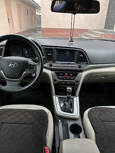 хендай аванте 2017: Hyundai Elantra: 2017 г., 2 л, Автомат, Бензин — 7