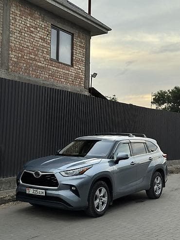 Toyota Highlander: 2021 г., 3.5 л, Автомат, Бензин, Кроссовер