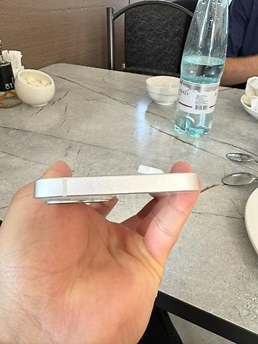 iphone s: IPhone 13, Б/у, Белый — 5