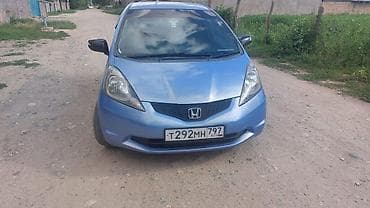 Honda Fit: 2009 г., Вариатор, Бензин, Хэтчбэк
