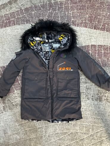 Куртка двухсторонняя для мальчиков на 10-13 лет