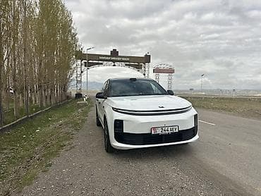 Lixiang: Lixiang L6: 2024 г., 1.5 л, Электромобиль — 5