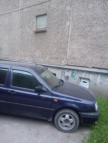 Volkswagen: Volkswagen Golf: 1995 г., 1.6 л, Механика, Бензин, Хэтчбэк — 7