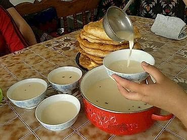 Тоонун бал кымызы сатылат. Кара-Кулжаныкы. 1л-350сом. 10литрден баштап