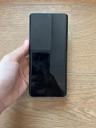 iphon 8 plus: Xiaomi, 13 Ultra, Б/у, 512 ГБ, цвет - Зеленый, 2 SIM — 8