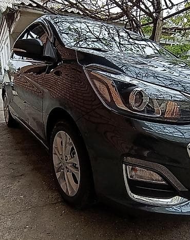 Chevrolet Spark: 2020 г., 0.1 - engine capacity л, Вариатор, Бензин — 5