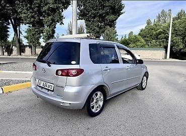 чекол машина: Mazda Demio: 2004 г., 1.3 л, Автомат, Бензин, Хэтчбэк — 4