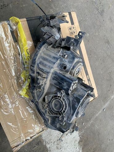 запчасти на мицубиси паджеро 2: Передняя левая фара Mitsubishi 2012 г., Б/у, Оригинал, Япония — 4