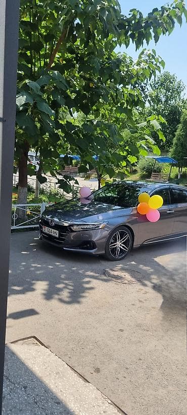 sonata 2012: Honda Accord: 2022 г., 2 л, Автомат, Гибрид, Седан — 1