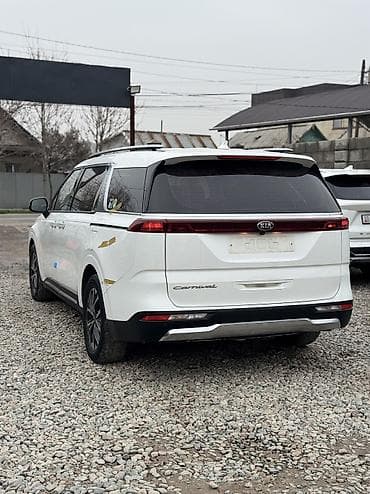 карнивал 2021: Kia Carnival: 2020 г., 2.2 л, Типтроник, Дизель, Минивэн — 5
