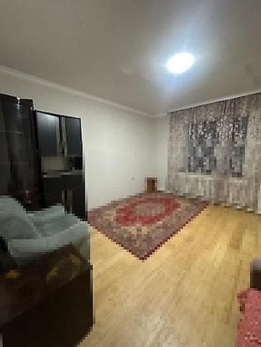 студийные комнаты: 35 м², С мебелью — 4