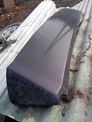 Задний спойлер Honda