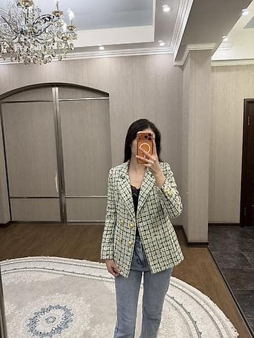 Твидовый пиджак из ткани Chanel Размер XS/S Носили один раз