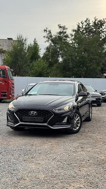 скоро: Hyundai Sonata: 2021 г., 2 л, Автомат, Газ, Седан — 2