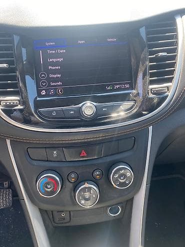 Транспорт: Chevrolet Trax: 2020 г., 1.5 л, Автомат, Бензин, Кроссовер — 4