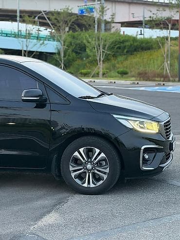 киа продаю: Kia Carnival: 2019 г., 2.2 л, Автомат, Дизель, Минивэн — 2