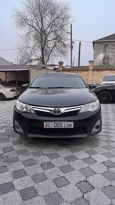 Toyota Camry: 2012 г., 2.5 л, Автомат, Бензин, Седан at lalafo.kg Toyota Camry: 2012 г., 2.5 л, Автомат, Бензин, Седан