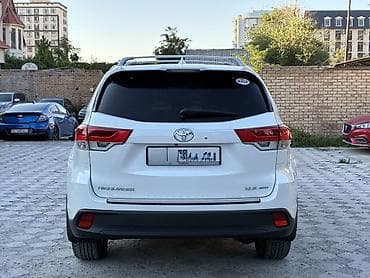 Транспорт: Toyota Highlander: 2016 г., 3.5 л, Автомат, Бензин, Внедорожник — 7