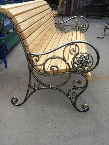 на железных номерах: Отургуч — 9