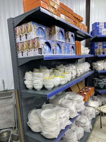 оборудование в бутик: Витрины, стеллажи, полки торговые металлические б/у, полка магазинная — 2