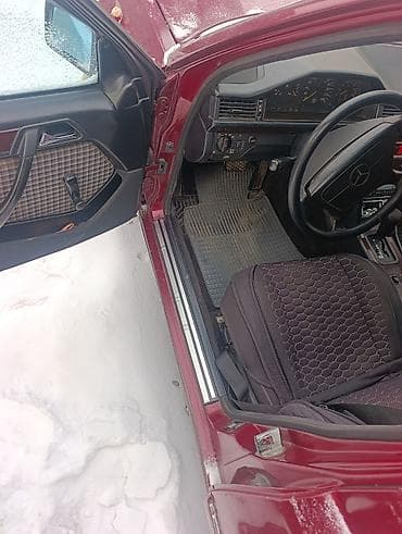 е34 530: Mercedes-Benz W124: 1993 г., 2.2 л, Автомат, Бензин, Седан — 6