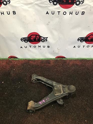 suzuki samurai: Задний левый рычаг Mitsubishi 2003 г., Оригинал — 1