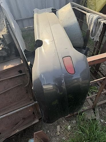 бутки: Бампер Toyota — 3