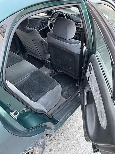 mazda 323 f: Mazda 626: 1997 г., 1.8 л, Ручные, Бензин, Хэтчбэк — 5