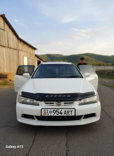 купить двигатель на мотоблок 7 л с: Honda Accord: 2000 г., 2.3 л, Автомат, Бензиновая, Универсал — 1