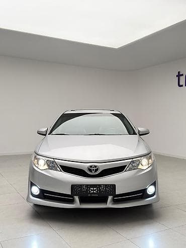 2011: Toyota Camry: 2011 г., Автомат, Бензин, Седан — 2