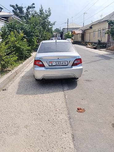 w210 e280: Daewoo Nexia: 2011 г., Седан — 4