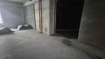 80: Аренда офисов, 135 м², В жилом комплексе — 3