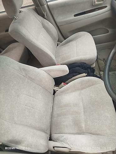тайото опа: Toyota Ipsum: 2001 г., 2 л, Автомат, Минивэн — 7