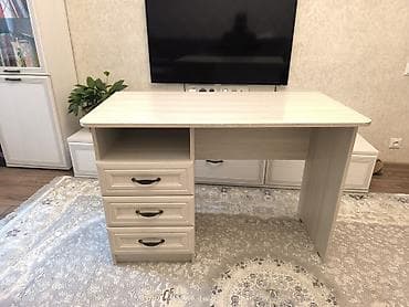 stol: Компьютерный стол, С полками — 3