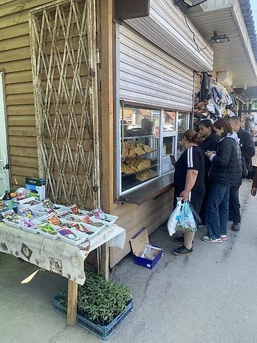 мин булак: 🌟 Продается готовый бизнес в центре Беловодска! 🌟 📍 Расположение: В — 8