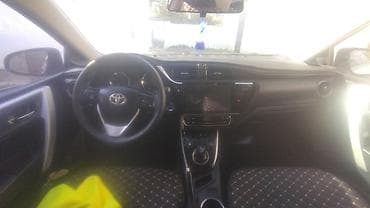 2 jz: Toyota Corolla: 2019 г., Бензин, Седан — 7