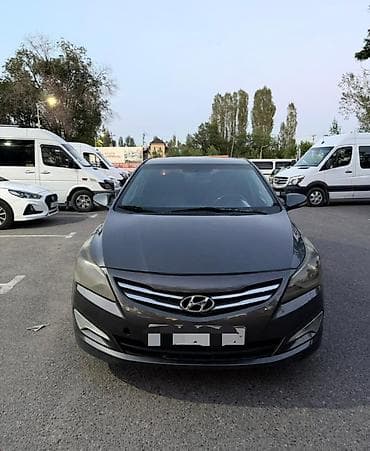 Hyundai Solaris: 2014 г., 1.6 л, Автомат, Газ, Седан