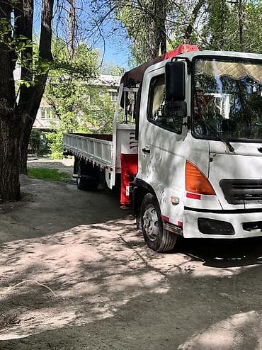 Манипулятор, Toyota, 2002 г., от 4 т