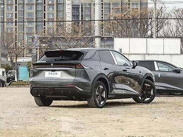 corolla s: Changan : 2025 г., 1.5 л, Автомат, Гибрид, Кроссовер — 4