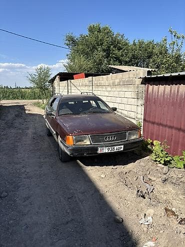 Audi 100: 1990 г., 1.8 л, Механика, Бензин, Универсал